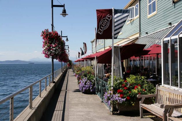 Seattle Waterfront - Pier 57 Seattle Waterfront - Pier 57
