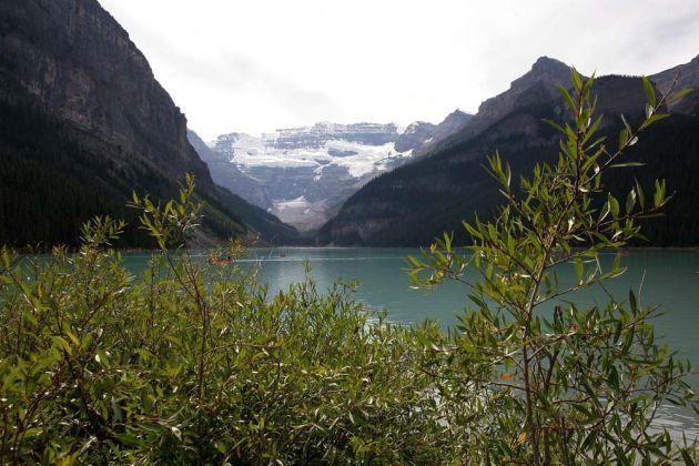 Lake Louise mit dem Victoria Glacier - Rocky Mountains, Alberta Lake Louise mit dem Victoria Glacier - Rocky Mountains, Alberta