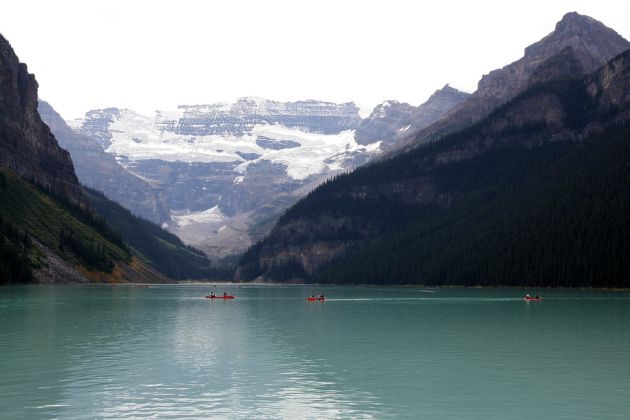 Lake Louise mit dem Victoria Glacier - Rocky Mountains, Alberta Lake Louise mit dem Victoria Glacier - Rocky Mountains, Alberta