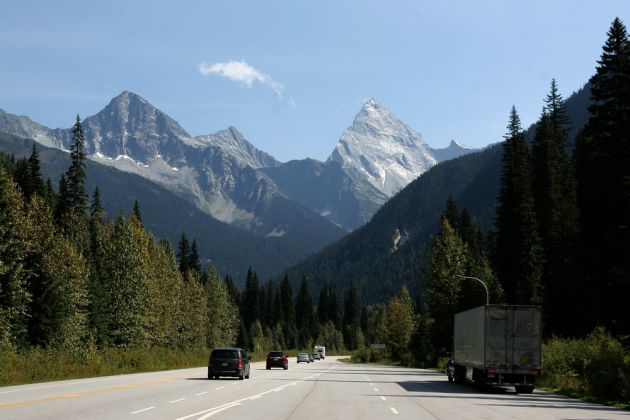 Trans-Canada-Highway - Rocky Mountains in Alberta