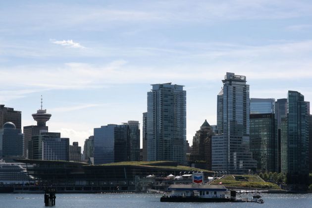 Burrard Inlet und Skyline - Vancouver Burrard Inlet und Skyline - Vancouver