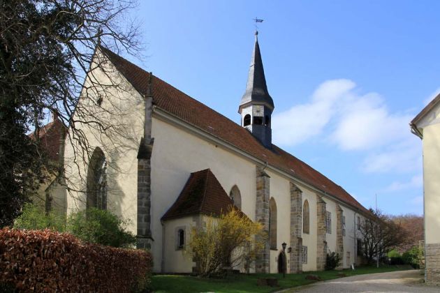 Die Klosterkirche Wülfinghausen und das Kloster mit dem Klostergut. Die Klosterkirche Wülfinghausen und das Kloster mit dem Klostergut.