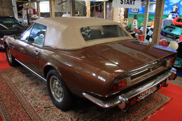 Aston Martin Vantage Volante 'Prince of Wales', Baujahr 1975? - die Heckansicht - Automuseum Nordsee Aston Martin Vantage Volante 'Prince of Wales', Baujahr 1975? - die Heckansicht - Automuseum Nordsee