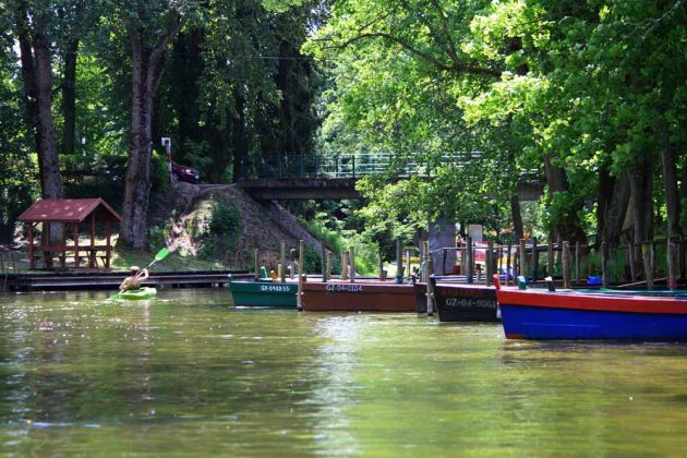 Krutyn-Krutinnen - eine Kahnfahrt auf der Krutynia Krutyn-Krutinnen - eine Kahnfahrt auf der Krutynia