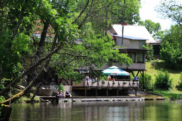 Krutyn-Krutinnen - eine Kahnfahrt auf der Krutynia Krutyn-Krutinnen - eine Kahnfahrt auf der Krutynia