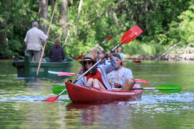 Krutyn-Krutinnen - eine Kahnfahrt auf der Krutynia Krutyn-Krutinnen - eine Kahnfahrt auf der Krutynia