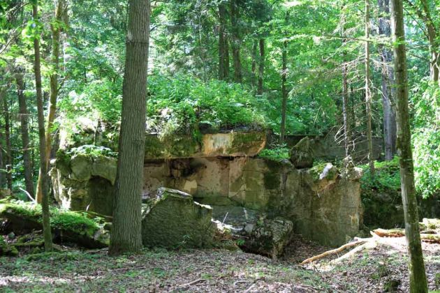 Die Wolfsschanze, ehemaliges Führerhauptquartier bei Rastenburg im früheren Ostpreussen Die Wolfsschanze, ehemaliges Führerhauptquartier bei Rastenburg im früheren Ostpreussen
