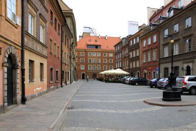 Szeroki Dunaj, Stare Miasto, Warszawa - Platz in der Altstadt von Warschau Szeroki Dunaj, Stare Miasto, Warszawa - Platz in der Altstadt von Warschau