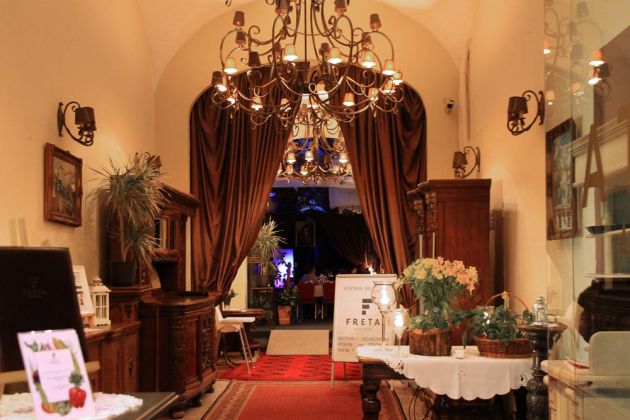 Die Neustadt von Warschau - gemütliche Restaurants laden ein Die Neustadt von Warschau - gemütliche Restaurants laden ein