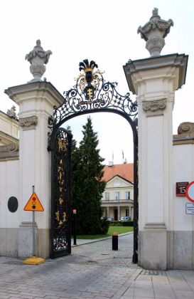 Warschau, der Königsweg - der Pałac Potockich, das polnische Kultusministerium Warschau, der Königsweg - der Pałac Potockich, das polnische Kultusministerium