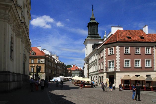 Warszawa, Nowe Miasto - die Hauptstrasse der Warschauer Neustadt, die Ulica Freta Warszawa, Nowe Miasto - die Hauptstrasse der Warschauer Neustadt, die Ulica Freta
