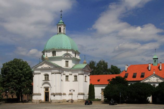 Warschauer Neustadt - der Neustädter Markt mit der St. Kasimir Kirche Warschauer Neustadt - der Neustädter Markt mit der St. Kasimir Kirche