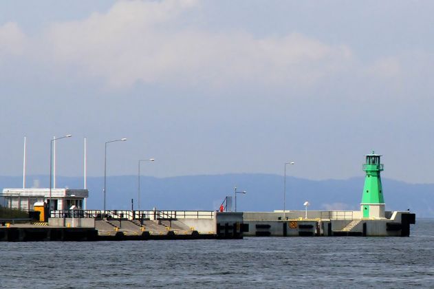 Gdańsk Nowy Port - Molenfeuer an der Weichsel-Mündung in die Danziger Bucht, Ostsee Gdańsk Nowy Port - Molenfeuer an der Weichsel-Mündung in die Danziger Bucht, Ostsee