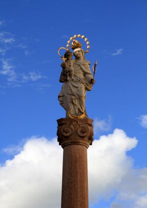 Murnau am Staffelsee - die Mariensäule Murnau am Staffelsee - die Mariensäule
