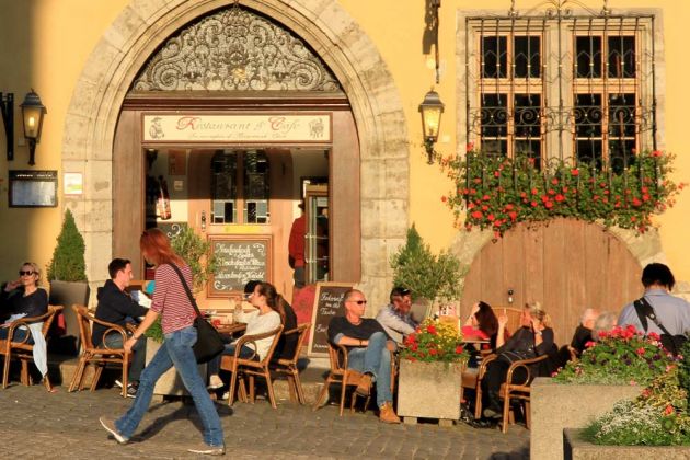 Rothenburg ob der Tauber - die Ratsstube am Marktplatz Rothenburg ob der Tauber - die Ratsstube am Marktplatz