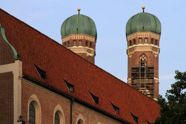 München - die Türme der Frauenkirche München - die Türme der Frauenkirche