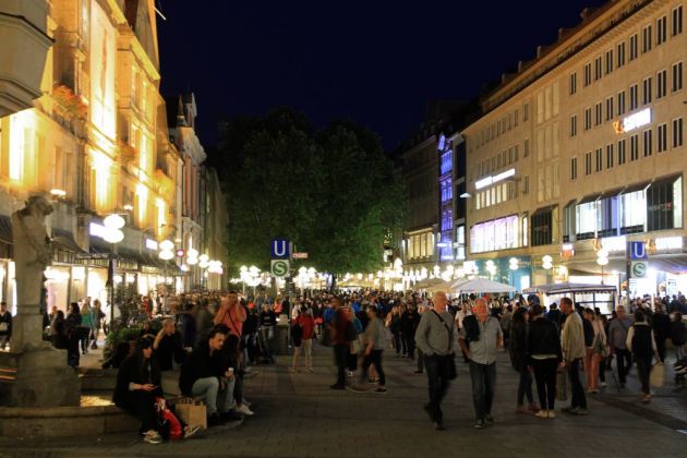 München - die Neuhauser Strasse München - die Neuhauser Strasse