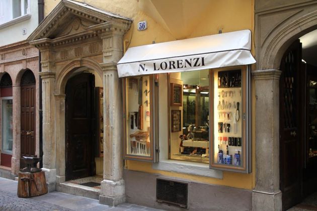 Bozen-Bolzano - in der Museumsstrasse Bozen-Bolzano - in der Museumsstrasse