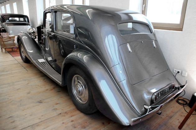 Rolls-Royce Phantom III Limousine, Heckansicht, Baujahr 1936 - Rolls-Royce Museum, Dornbirn, Vorarlberg, Österreich Rolls-Royce Phantom III Limousine, Heckansicht, Baujahr 1936 - Rolls-Royce Museum, Dornbirn, Vorarlberg, Österreich