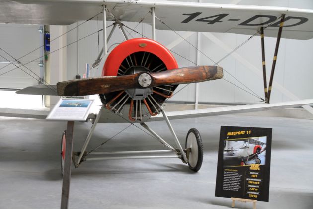 Nieuport 11 - Doppeldecker, flugfähiger Nachbau im Maßstab 7:8