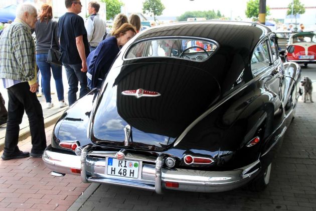 Buick Roadmaster Sedanet - Baujahr 1948 - Reihen-Achtzylinder, 5.247 ccm, 110 Kw - Fireball Dynaflow Buick Roadmaster Sedanet - Baujahr 1948 - Reihen-Achtzylinder, 5.247 ccm, 110 Kw - Fireball Dynaflow