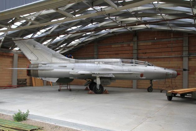 MiG-21U-400 - Mikojan-Gurewitsch