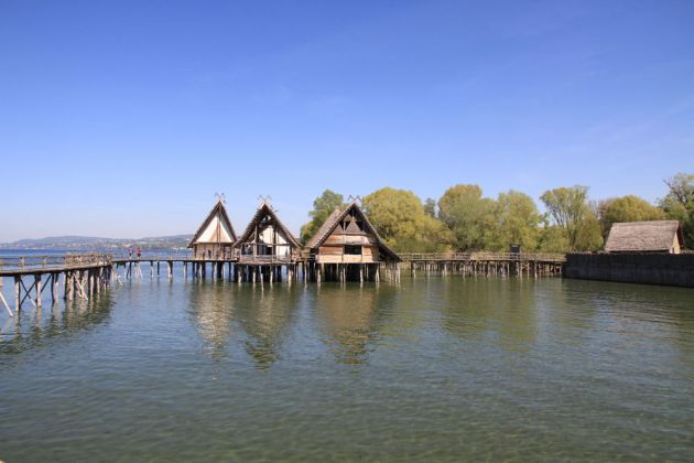 Die Pfahlbauten in Unteruhldingen - Weltkulturerbe am Bodensee Die Pfahlbauten in Unteruhldingen - Weltkulturerbe am Bodensee