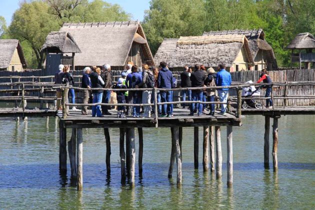 Die Pfahlbauten in Unteruhldingen - Weltkulturerbe am Bodensee Die Pfahlbauten in Unteruhldingen - Weltkulturerbe am Bodensee