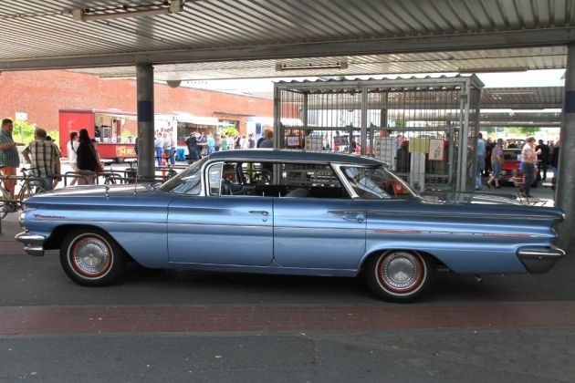 Pontiac Parisienne Vista - Baujahr 1960 - Sechszylinder, Long-Block, 4.280 ccm, 152 PS - Kanada-Modell Pontiac Parisienne Vista - Baujahr 1960 - Sechszylinder, Long-Block, 4.280 ccm, 152 PS - Kanada-Modell