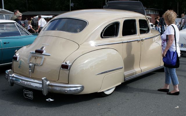 Dodge Custom D 24 - Baujahre 1946 bis 1948 Dodge Custom D 24 - Baujahre 1946 bis 1948