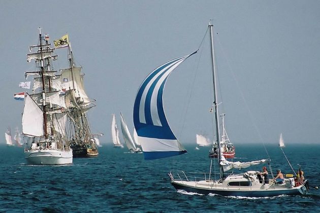Hansesail Rostock - Windjammer-Romantik in der Warnemünder Bucht Hansesail Rostock - Windjammer-Romantik in der Warnemünder Bucht