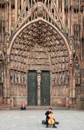 Das Straßburger Münster, die Cathédrale Notre-Dame de Strasbourg - das hochgotische Hauptportal der Westfassade Das Straßburger Münster, die Cathédrale Notre-Dame de Strasbourg - das hochgotische Hauptportal der Westfassade