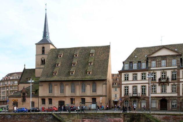 Straßburg - die Église Saint-Nicolas, die St. Nikolauskirche am Quai Saint-Nicolas Straßburg - die Église Saint-Nicolas, die St. Nikolauskirche am Quai Saint-Nicolas