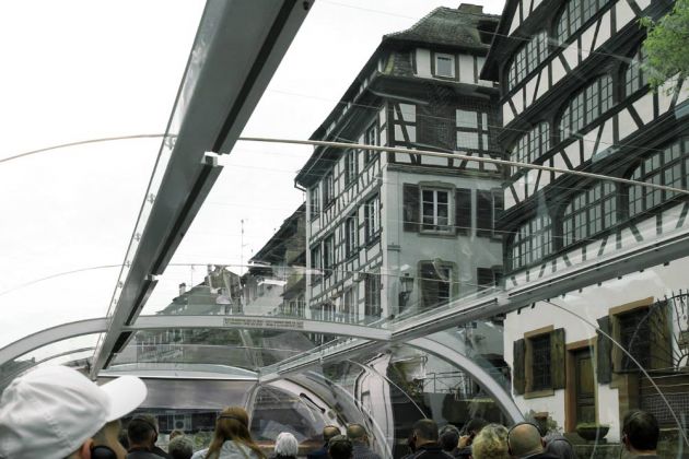 Straßburg - historische Fachwerkhäuser auf der Grande Île, zu sehen auf einer Bootstour auf der Ill Straßburg - historische Fachwerkhäuser auf der Grande Île, zu sehen auf einer Bootstour auf der Ill