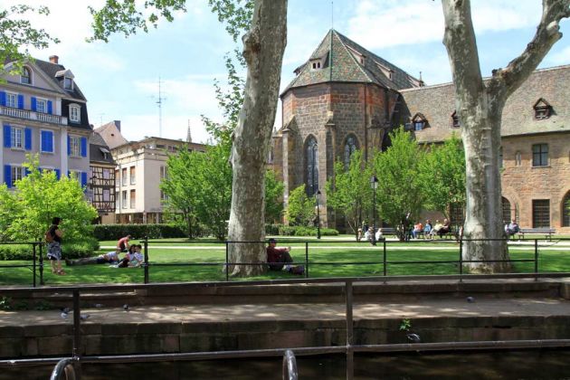 Musée Unterlinden im ehemaligen Dominikanerinnen-Kloster Unter den Linden - Colmar Musée Unterlinden im ehemaligen Dominikanerinnen-Kloster Unter den Linden - Colmar