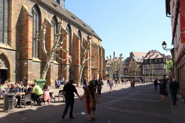 Place des Dominicains - Colmar Place des Dominicains - Colmar