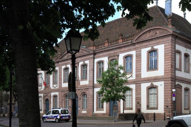 Tribunal de Grande Instance, das Gerichtsgebäude am Place du Marché aux Fruits - Colmar