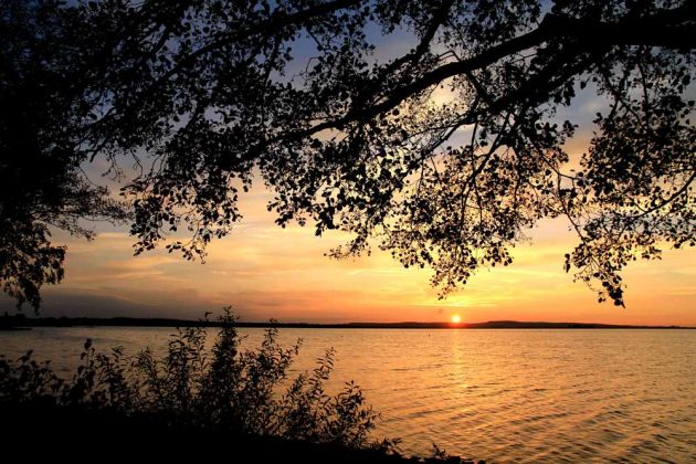 Sonnenuntergang in Steinhude Sonnenuntergang in Steinhude