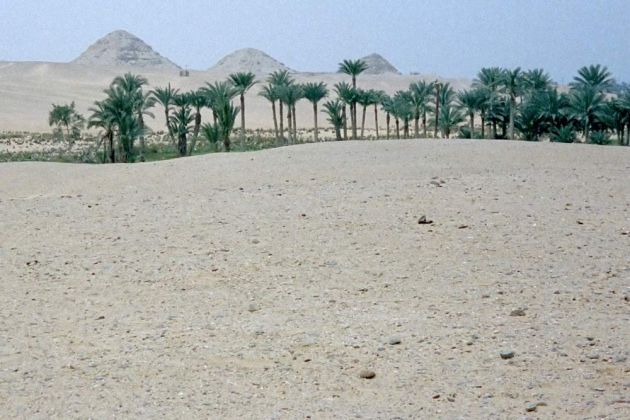 Die Pyramiden von Abusir aus der Zeit der 5. Dynastie Die Pyramiden von Abusir aus der Zeit der 5. Dynastie