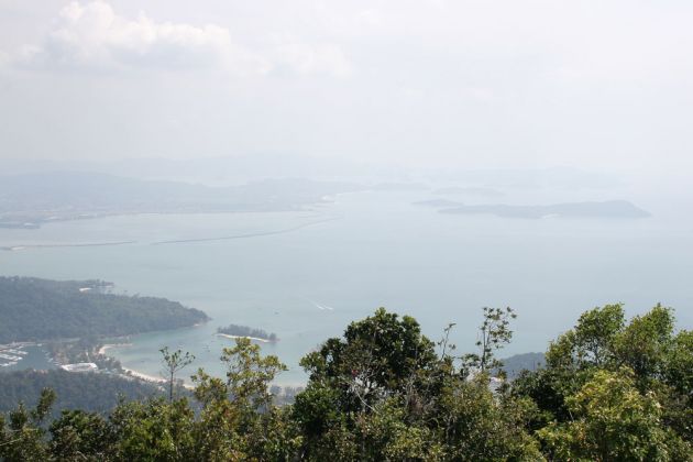 Aussicht vom  850 m hohen Gunung Machinchang - Langkawi