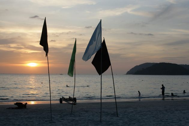Sonnenuntergang am Cenai-Beach auf Langkawi Sonnenuntergang am Cenai-Beach auf Langkawi