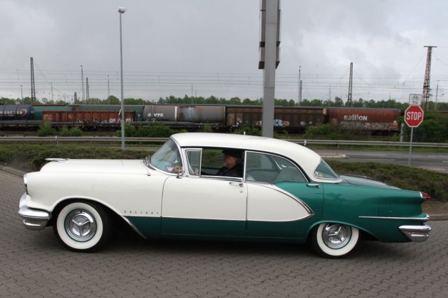 Oldsmobile Ninety-Eight Holiday - Baujahr 1956 Oldsmobile Ninety-Eight Holiday - Baujahr 1956