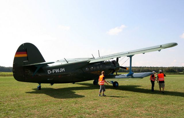 Doppeldecker Antonov AN-2 D-FWJH Anuschka 