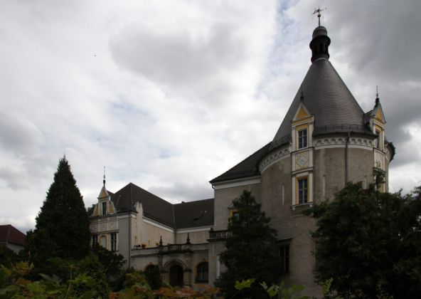 Schloss Czernica im früheren Langenau - nicht zugänglicher Privatbesitz