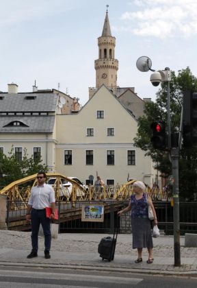 Die Zamkowa-Brücke über den Mühlengraben - Opole, Oppeln in Oberschlesien Die Zamkowa-Brücke über den Mühlengraben - Opole, Oppeln in Oberschlesien
