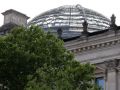 Das Reichstagsgebäude in Berlin - die gläserne Kuppel des Stararchitekten Sir Norman Foster
