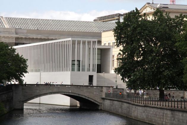 James-Simon-Galerie - Eingangsgebäude und Besucherzentrum der Museumsinsel, Berlin James-Simon-Galerie - Eingangsgebäude und Besucherzentrum der Museumsinsel, Berlin