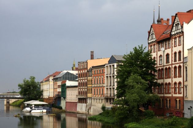 Altstadt-Fassaden am Mühlengraben - Opole, Oppeln - Oberschlesien Altstadt-Fassaden am Mühlengraben - Opole, Oppeln - Oberschlesien
