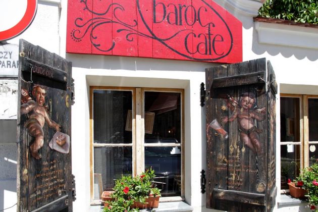 das Barockcafé am Friedensplatz, dem Plac Pokoju, in Świdnica, Schweidnitz das Barockcafé am Friedensplatz, dem Plac Pokoju, in Świdnica, Schweidnitz