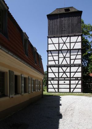 Der Glockenturm aus dem Jahre 1708 - Kunstgalerie, Friedenskirche in Świdnica, Schweidnitz, Niederschlesien Der Glockenturm aus dem Jahre 1708 - Kunstgalerie, Friedenskirche in Świdnica, Schweidnitz, Niederschlesien